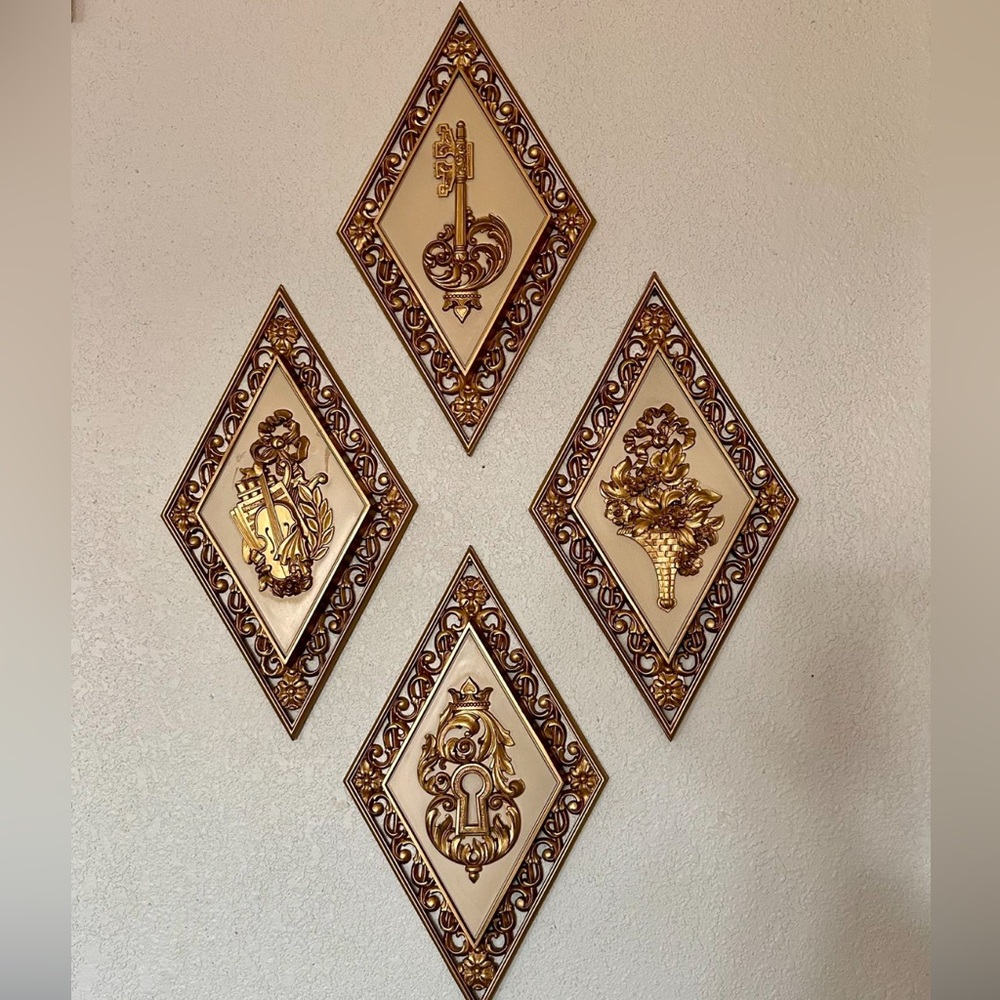 MCM Dart Industries Gold Wall Decor